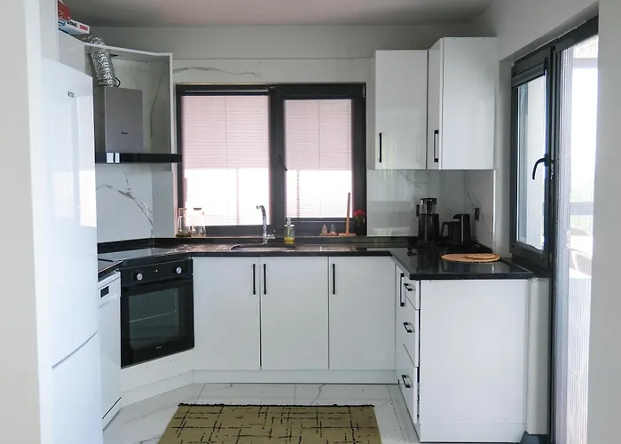 וילה Adesa View *