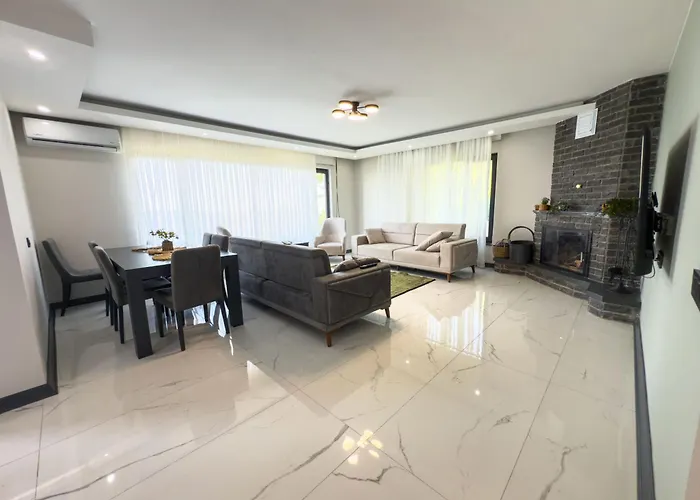 וילה Adesa View *